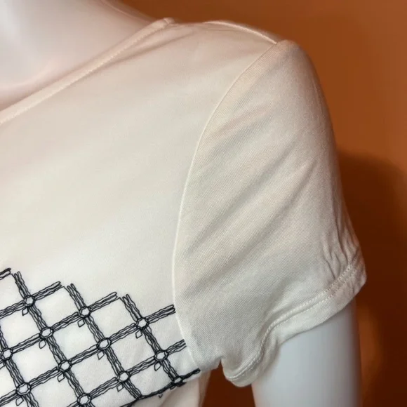 Ann Taylor Embroidered Blouse - Picture 7 of 7